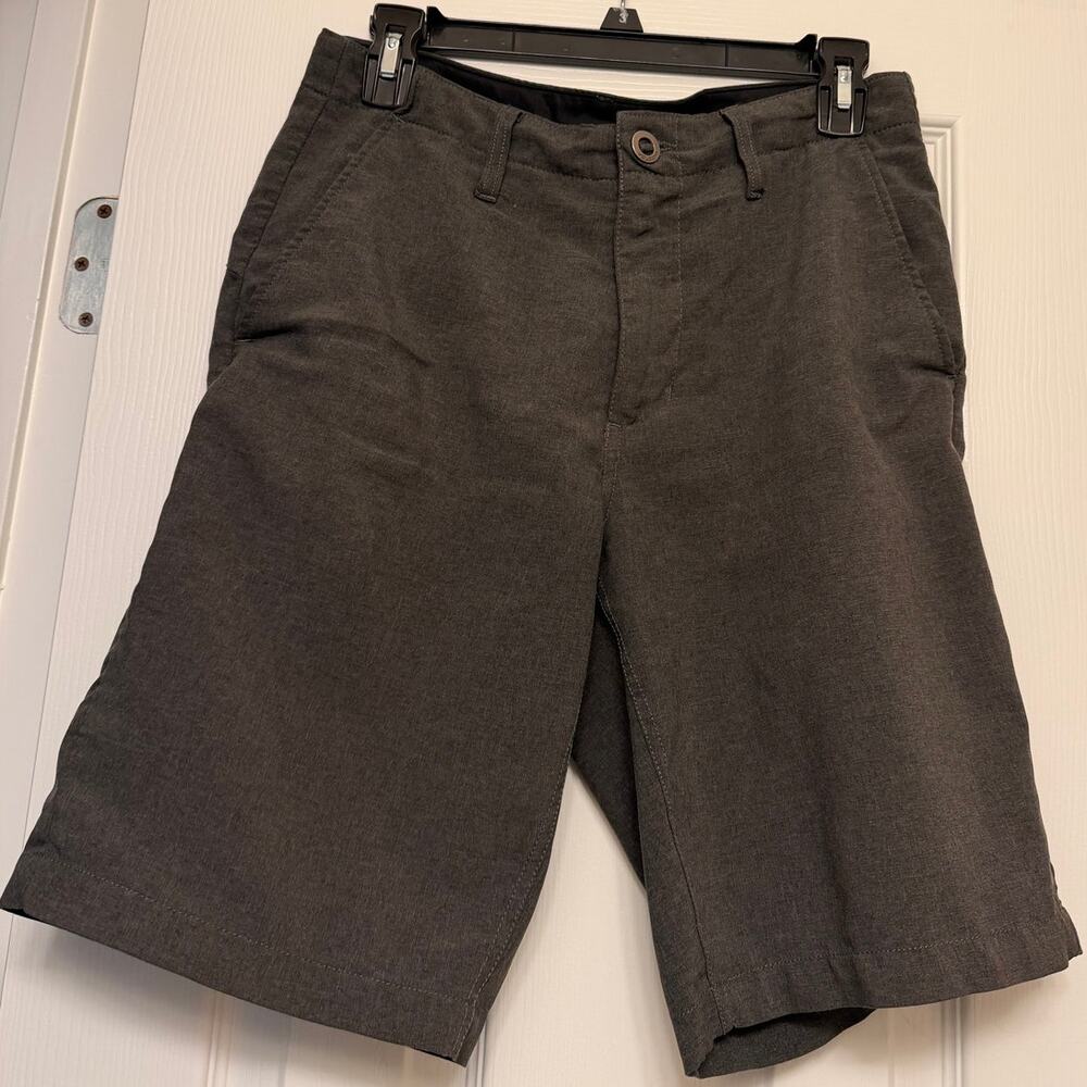 Volcom Shorts Size 28